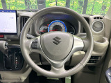 【純正革巻きステアリング】上質な革を使用することで、手にしっかり馴染みとても運転しやすいハンドルです♪