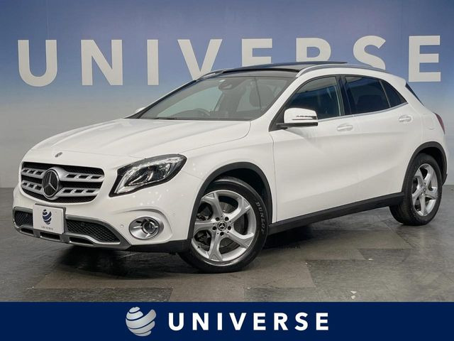 GLAクラス GLA220 4マチック 4WD 