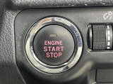 気になる車はすぐにお問い合わせください!画面右側の0066から始まる無料ダイヤルからお問い合わせ下さい!専門スタッフがお車のご質問にお答えいたします!
