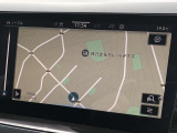 スマートフォン用アプリ[Apple CarPlay][Android Auto]対応の純正ナビ Discover Pro を装備、ラジオのほか、USB、Bluetoothハンズフリー通話にも対応。