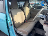 運転席シート廻りは使用感も少なく、良好な状態となっています。丁寧に使われていたことがよくわかりますね。