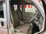 運転席広々