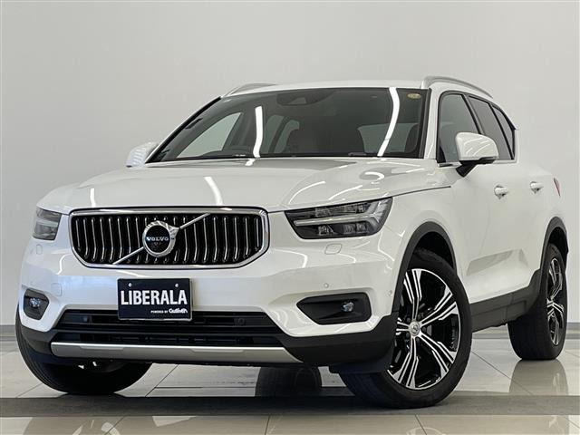 XC40T4 AWD インスクリプション 4WD4WD 本革シート