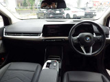 ご購入後の保証【1年または2年】は全国のBMW正規ディーラーにてご対応できます。保証期間中に万が一トラブルが発生した場合でも安心!緊急連絡の24時間フリーダイヤルで対応します。