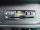 ETC2.0搭載!!従来のETCの高速利用料金の収受だけではなく、渋滞回避や安全運転支援といったドライバーに有益な情報を提供するサービスです。