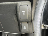 気になる車はすぐにお問い合わせください!画面右側の0066から始まる無料ダイヤルからお問い合わせ下さい!専門スタッフがお車のご質問にお答えいたします!