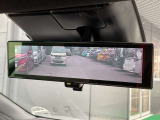 インテリジェントスマートルームミラー 後席の乗車時やお荷物などで後方確認ができない場合は後方確認専用カメラでくっきり!安心ですね!