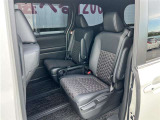 ゆとりある広々とした車内空間は、ドライブを始め買い物やレジャーなど、幅広く活躍します。一人でもみんなとでもお出かけを楽しみましょう!