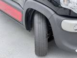 サマータイヤに関しては、新品タイヤに交換しての納車とさせて頂きます。