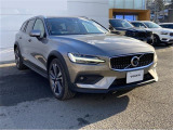 V60クロスカントリー B5 AWD プロ 4WD 
