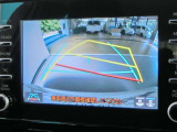 バックモニターも装備しております。車庫入れの苦手なお客様、もうご心配いりません。バックモニターがあれば、ぶつける心配一切無し?!