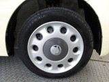 タイヤサイズは155/65R14です