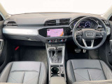 Q3 35 TFSI アドバンスド 