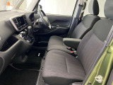 【車内ルームクリーニング済】専門スタッフにより車内はきれいにルームクリーニングを行っております。