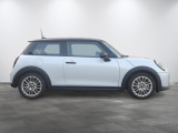 ※車両詳細はMINI NEXT.Niigata TEL:025-280-1557へどうぞお気軽にお問い合わせ下さい!!