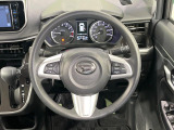 【ステアリングスイッチ】運転中、前方から目線をそらすことなく、オーディオ等の操作が可能な便利機能!安心&快適なドライブを演出してくれます♪