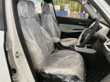 【ホンダカーズ鈴鹿 玉垣店】です。新型コロナ感染症対策を行い、ソーシャルディスタンスにも気を配った商談コーナーをご準備しております。