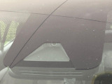 【トヨタセーフティセンス】走行中に前方の車両等を認識し、衝突しそうな時は警報とブレーキで衝突回避と被害軽減をアシスト。より安全にドライブをお楽しみいただけます。