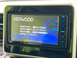【ナビゲーション】目的地までしっかり案内してくれる使いやすいナビ。Bluetooth接続すればお持ちのスマホやMP3プレイヤーの音楽を再生可能!毎日の運転がさらに楽しくなります!!