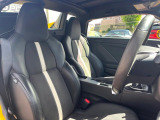 運転席シート廻りは使用感も少なく、良好な状態となっています。丁寧に使われていたことがよくわかりますね。