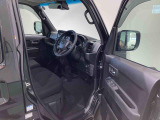 納車前にはプロのメカニックが点検、整備を行いますので安心してお乗り頂けます!!