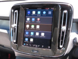 Google搭載のボルボなら、車内にいながら多彩なデジタルライフをお楽しみいただけます。Google Playから必要なアプリをダウンロードして、有意義な移動時間を楽しみましょう。