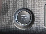 スマートキー装備車なので、キーを取り出さなくてもエンジン始動が可能です。