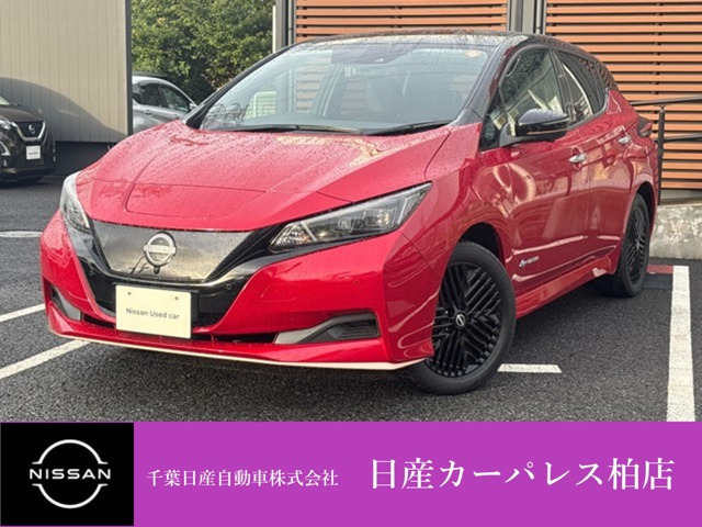 リーフe+ X 90周年記念車