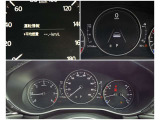 メーター内には、外気温・平均車速・平均燃費・瞬間燃費・走行可能距離のECO情報が表示できる機能があります!