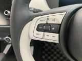 【ホンダカーズ鈴鹿 玉垣店】です。新型コロナ感染症対策を行い、ソーシャルディスタンスにも気を配った商談コーナーをご準備しております。