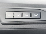 気になる車はすぐにお問い合わせください!画面右側の0066から始まる無料ダイヤルからお問い合わせ下さい!専門スタッフがお車のご質問にお答えいたします!