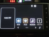フルセグTVやBluetoothなども内蔵されています!