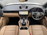 カイエン 3.0 4WD 本革シート