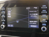 ディスプレイオーディオを装備。スマホとクルマをつなぐことで、これまでのナビに加えて、いろんなサービスが楽しめます。