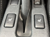 【シートヒーター】運転席/助手席共にシートヒーターを装備。季節を問わず快適にドライブできます。