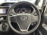 気になる車はすぐにお問い合わせください!画面右側の0066から始まる無料ダイヤルからお問い合わせ下さい!専門スタッフがお車のご質問にお答えいたします!
