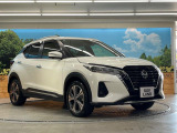 大好評のボディコーティング「弾スプラッシュコート」もご納車までに施工可能。通常のガラスコートと異なる、耐久年数6年の無機質ガラスコーティングが、ボディをキレイな状態に保ってくれます。