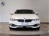【BMWの伝統-1】BMWの特徴的な“キドニーグリル”は、80年以上続く伝統の形でございます。変わらないこだわりのデザインが、プレミアムブランド“BMW”を創り出します。