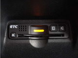 【ETC車載器】高速道路のご利用時にとても便利なETC車載器。セットアップ(費用別途)後にお渡ししとなります。