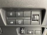 気になる車はすぐにお問い合わせください!画面右側の0066から始まる無料ダイヤルからお問い合わせ下さい!専門スタッフがお車のご質問にお答えいたします!