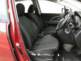 【運転席パワーシート】運転手にあったシートパターンに調整可能です。