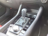 MTモード付です!MT感覚でシフトチェンジできます。MT車が少なくなってきた現在に面白さを取り入れた装備です。走る歓びを!