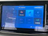 【ナビゲーション】目的地までしっかり案内してくれる使いやすいナビ。Bluetooth接続すればお持ちのスマホやMP3プレイヤーの音楽を再生可能!毎日の運転がさらに楽しくなります!!