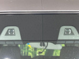 【スズキ セーフティサポート】走行中に前方の車両等を認識し、衝突しそうな時は警報とブレーキで衝突回避と被害軽減をアシスト。より安全にドライブをお楽しみいただけます。