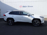 トヨタ認定中古車保証付!(1年間、距離無制限 HV車はHV保証付) 別途延長保証もご用意しております♪ ぜひ現車を確認にご来店ください