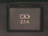 2.1A充電が可能です。