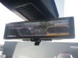 スマートルームミラー☆車体の後ろに取り付けたカメラで後方の様子を写し、その画像を提供します!