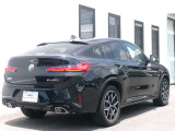 名鉄AUTOオリジナルコーティングMコートをはじめウインドフィルム施工、ドライブレコーダー取付、BMWパフォーマンスアクセサリーなど各種承ります。