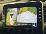 【アラウンドビューモニター】専用のカメラにより、上から見下ろしたような視点で360度クルマの周囲を確認することができます☆死角部分も確認しやすく、狭い場所での切り返しや駐車もスムーズに行えます。