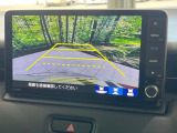 【バックカメラ】駐車時に後方がリアルタイム映像で確認できます。大型商業施設や立体駐車場での駐車時や、夜間のバック時に大活躍!運転スキルに関わらず、今や必須となった装備のひとつです!